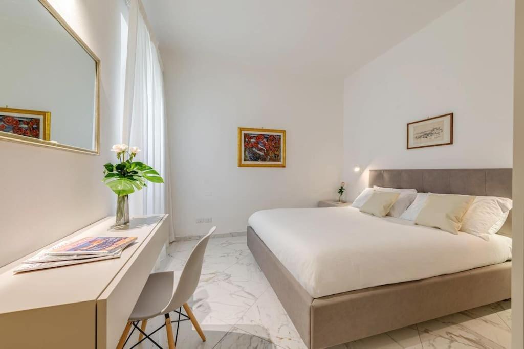 Chic Duomo Apartment *