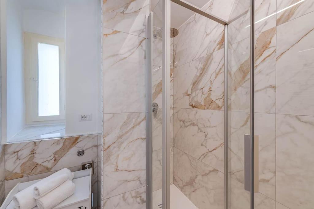 Apartment Chic Duomo Florenz